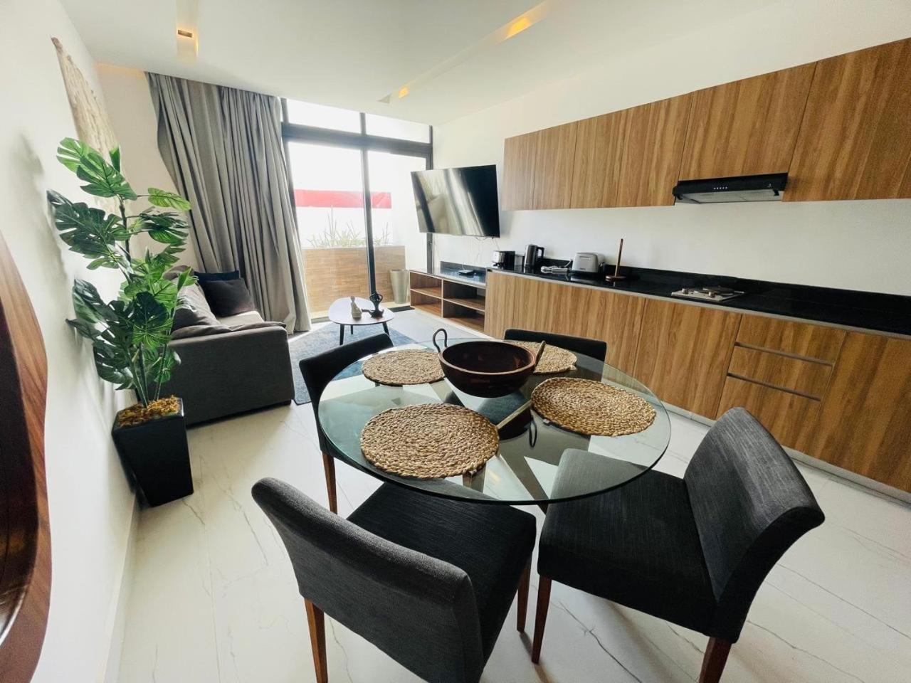 Big, Modern And Beautiful Beach Apartament 1Br Ocean View Playa del Carmen Exteriör bild